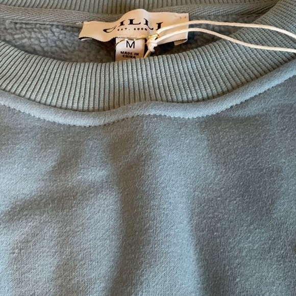 Gilli Sweatshirt - Picture 2 of 10